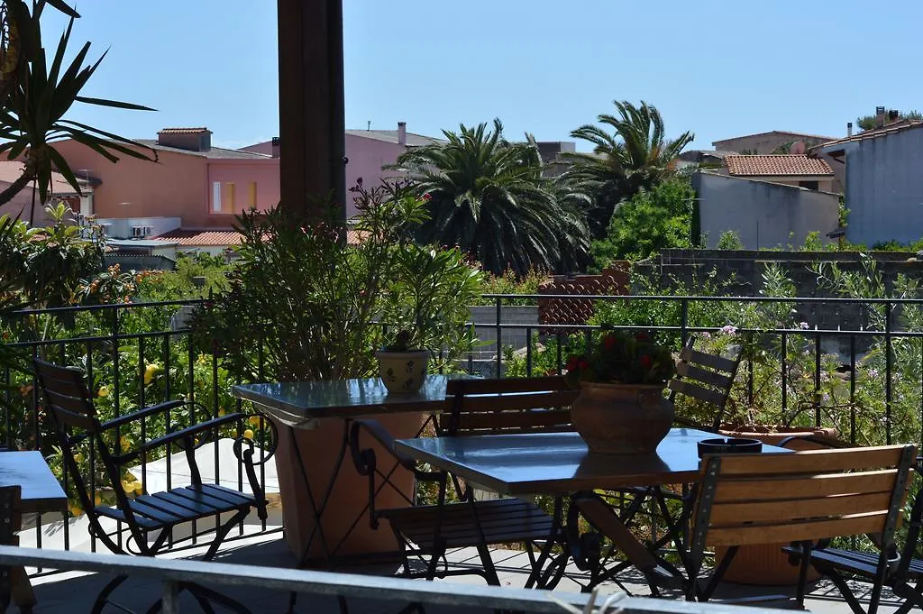 Hotel Villa Canu Cabras 3*,
