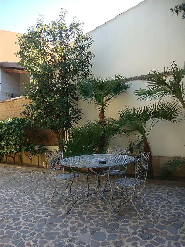 Hotel Villa Canu Càbras 3*,  Italien
