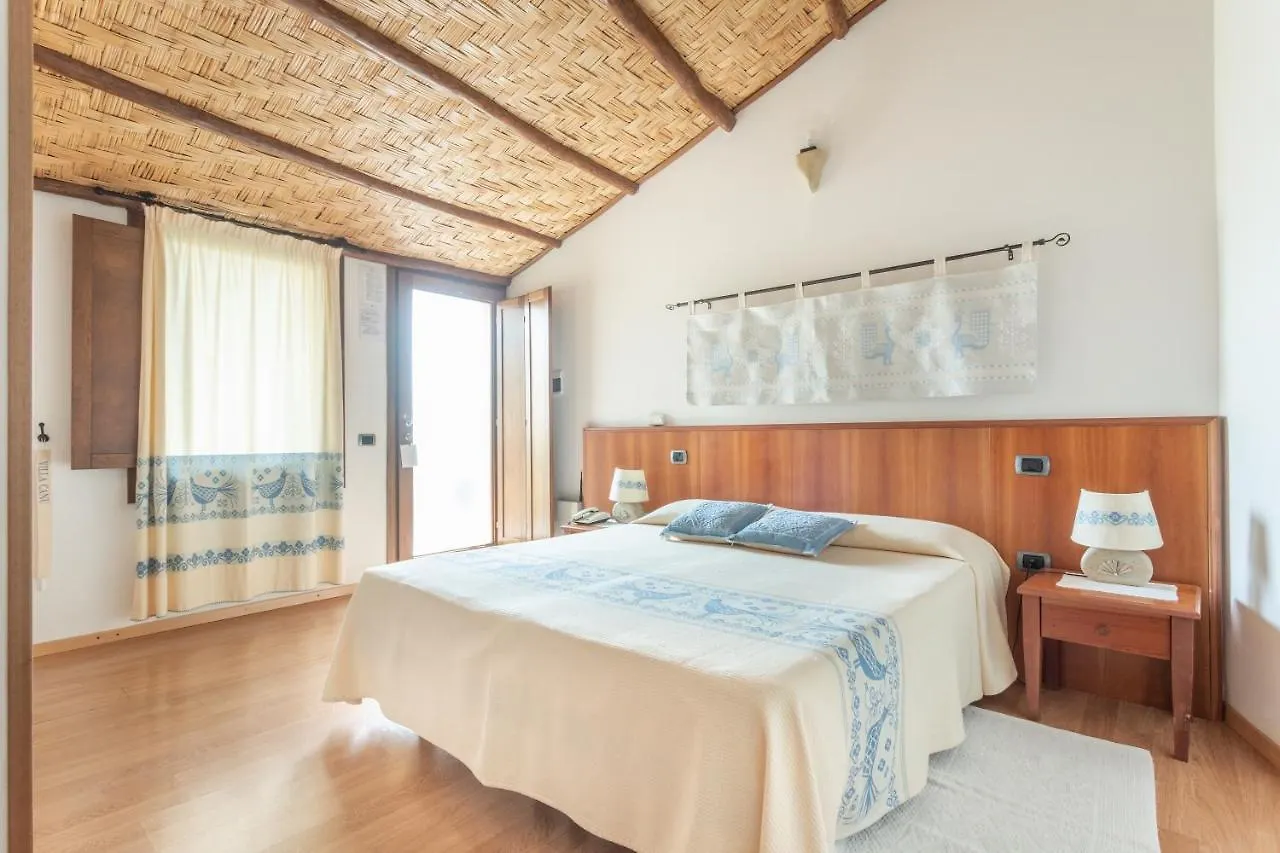 ***  Hotel Villa Canu Càbras Italien