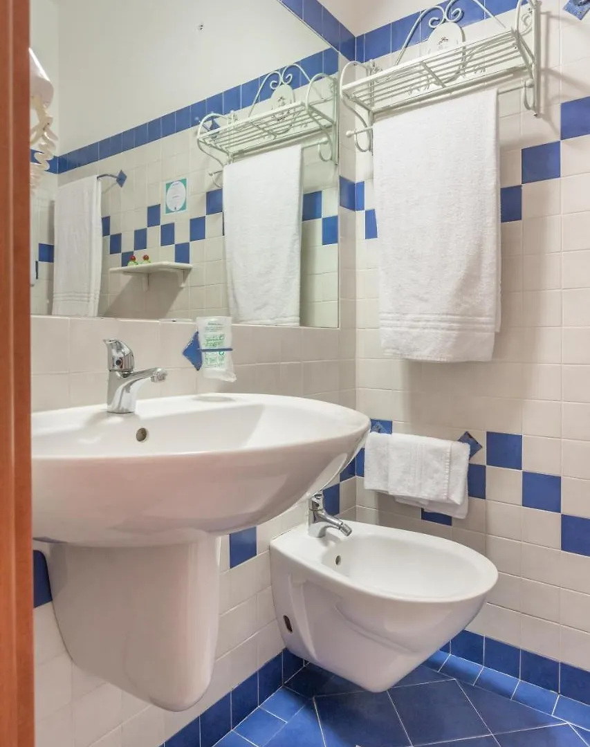 Hotel Villa Canu Càbras 3*,  Italien