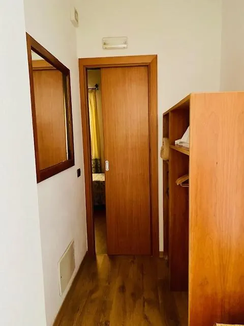 Hotel Villa Canu Cabras 3*,  Italy